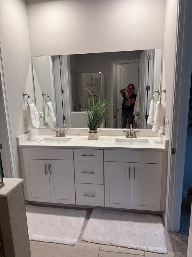 Master Bath - 10288 Bonavie Cove Dr