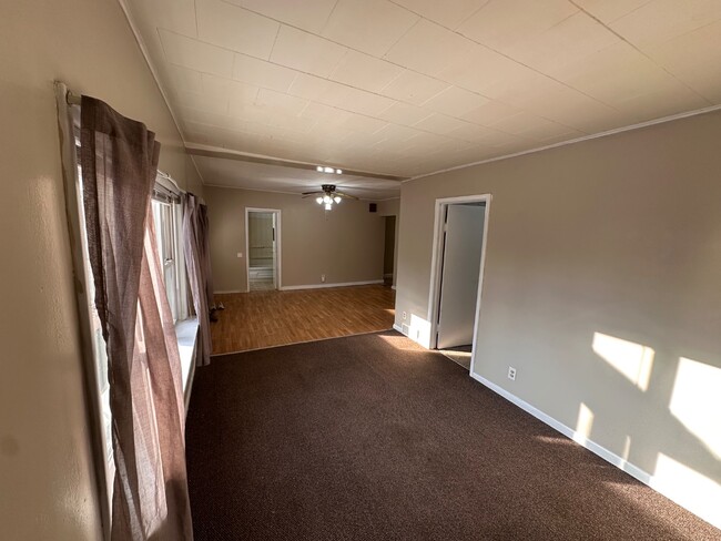 Photo - 17 S First St. - 1