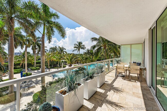 Building Photo - 1 N Ocean Blvd Unit 513