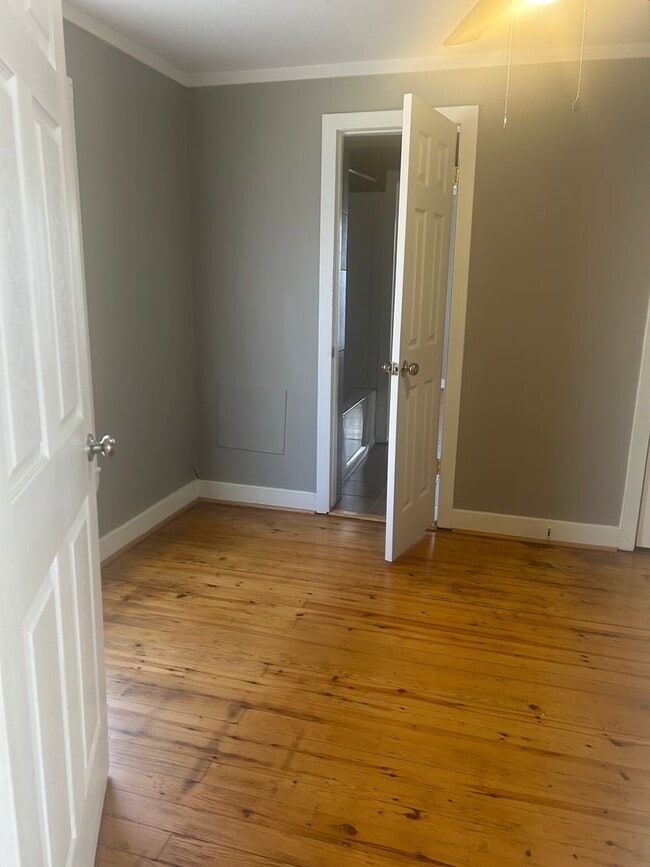 Photo - 1009 W 47th St Unidad A