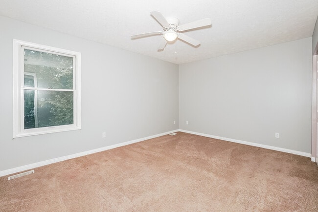 Photo - 123 Plymouth Rd