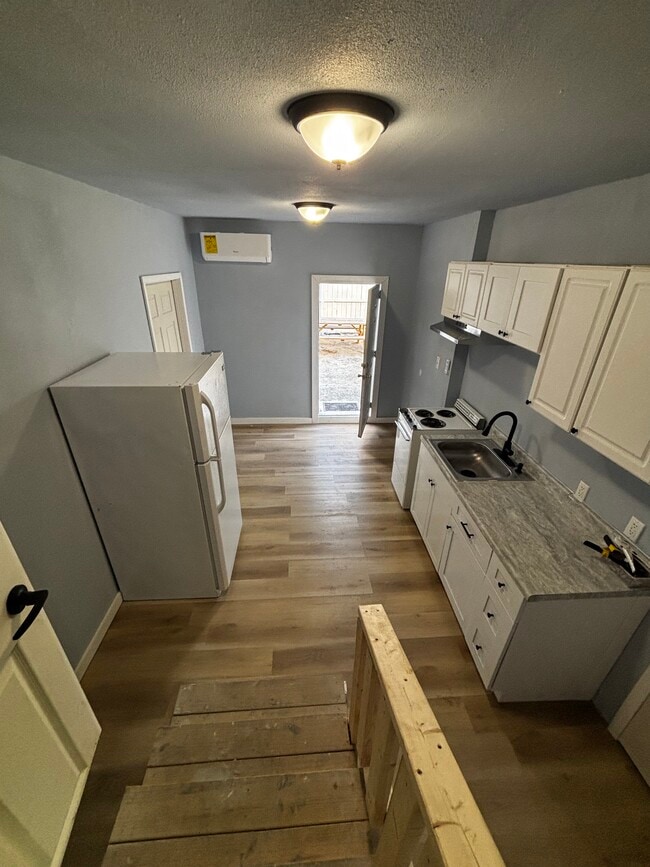 Photo - 26 Kingwood Gardens Dr