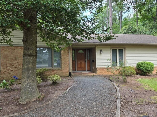 Photo - 625 Loblolly Dr