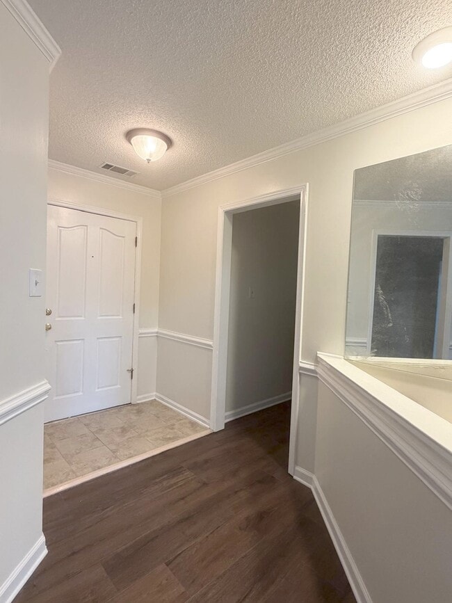 Photo - 7472 Hedgington Dr