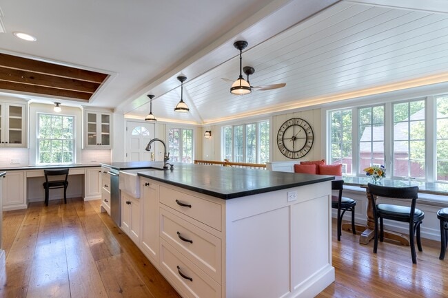 Photo - 70 Woodland Rd