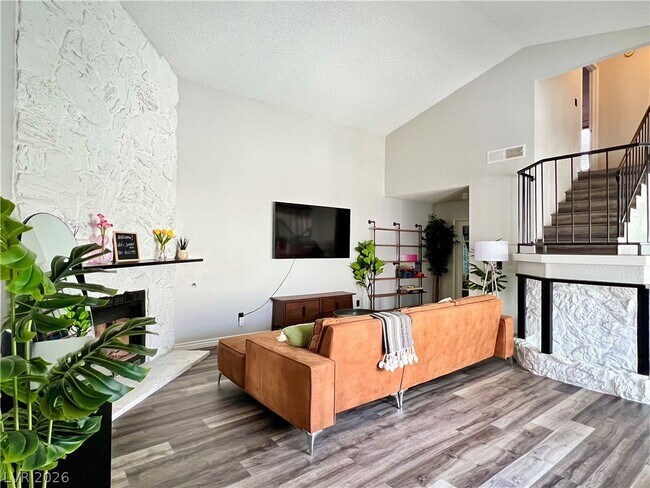 Photo - 7716 Sparkle Ave