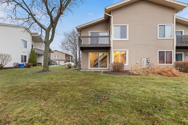 Photo - 1353 Kingsbury Dr