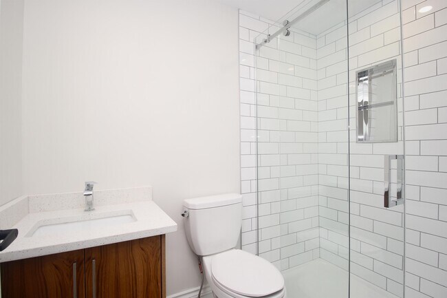 Photo - 192 Second Ave Unit 3