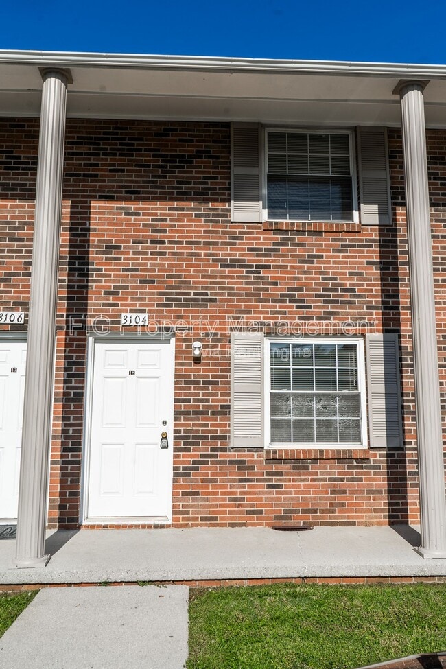 Photo - 3104 E Governor John Sevier Hwy Condo Unit 18