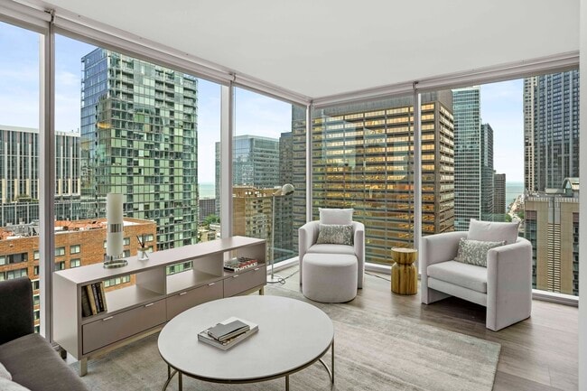 Photo - 288 E Illinois St