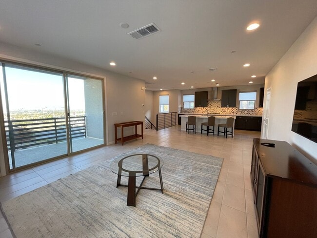 Photo - 11527 Hawking Ave