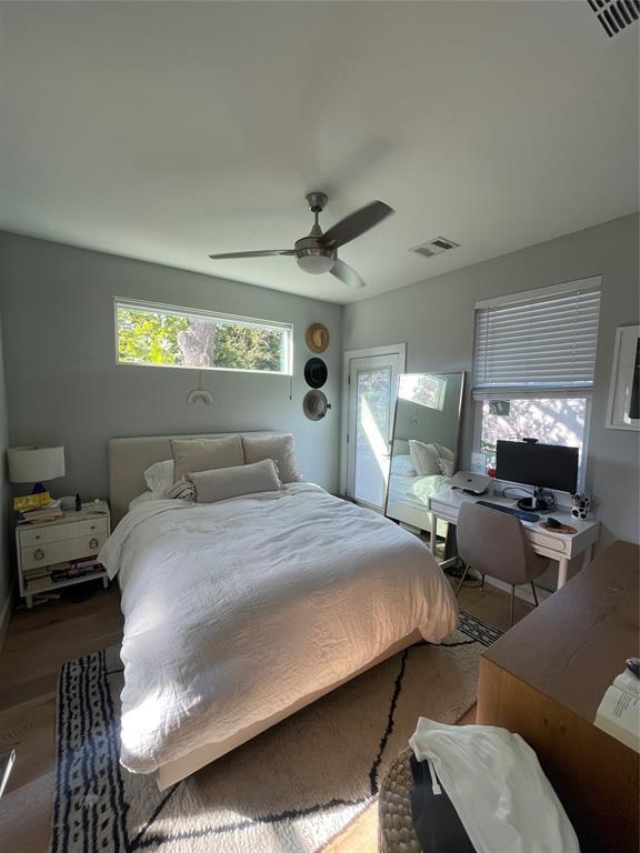 Photo - 3113 Fontana Dr Unit B