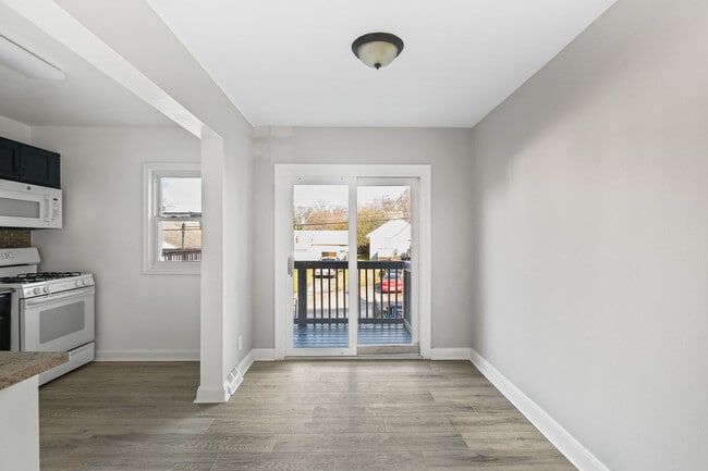 Photo - 165 Hampshire Rd