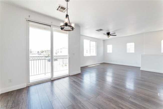 Photo - 6250 W Arby Ave Unit 187