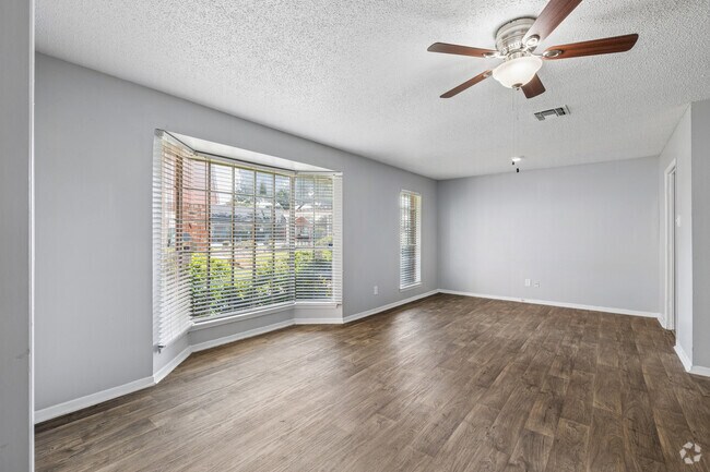 2BR, 2BA - 1,873SF - Great Room