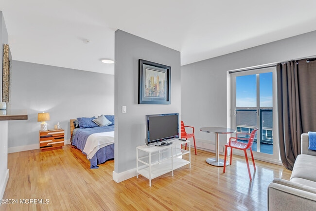 Photo - 1706 Park Ave Unidad 4C