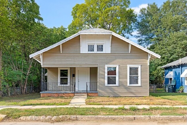 Photo - 2824 25th Street Ensley House