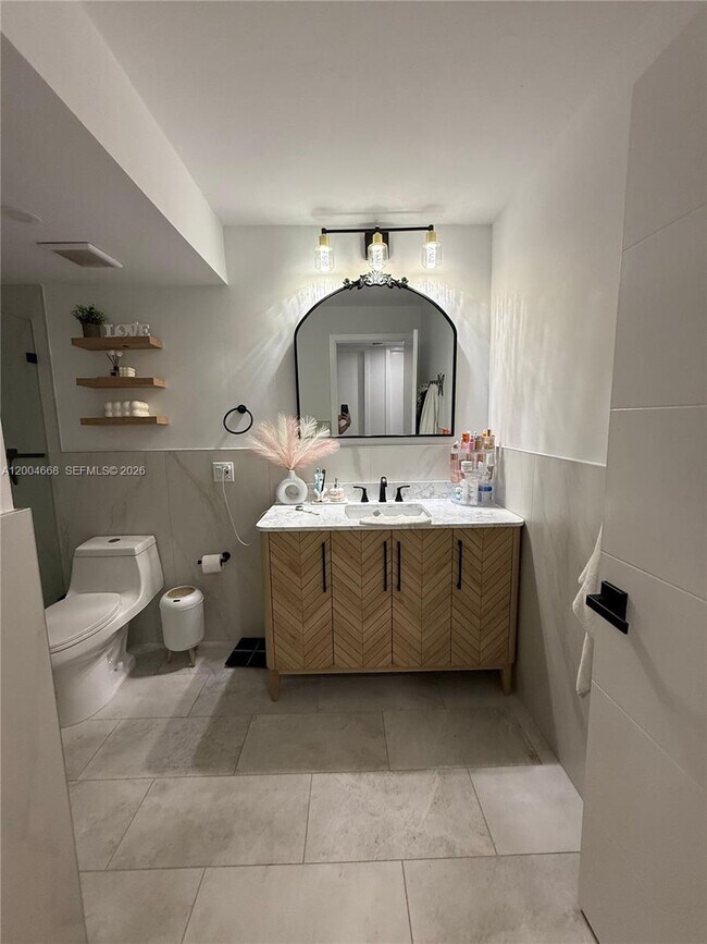 Photo - 7155 NW 179th St Unit 107