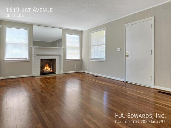 Photo - 1619 1st Ave