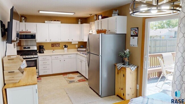 Photo - 1324 12th St S