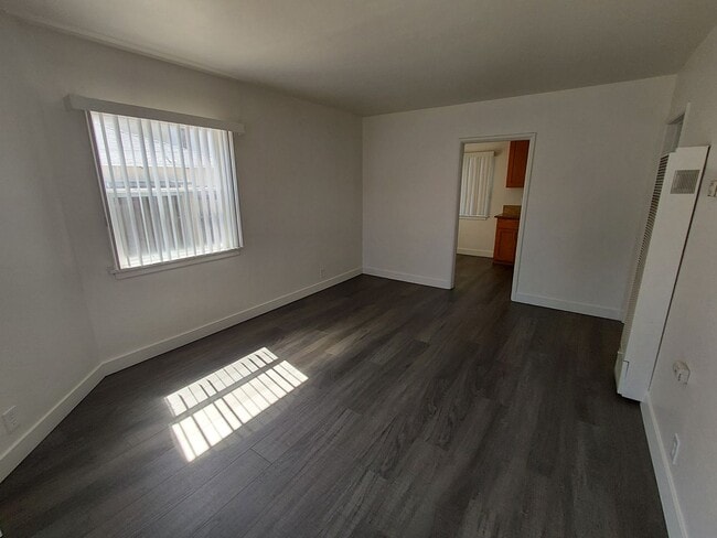 8688 San Miguel Ave Unidad C