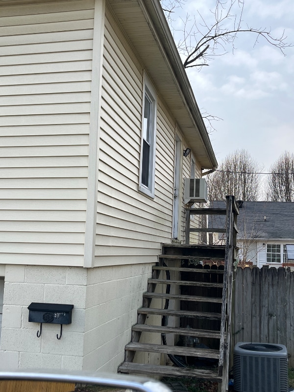 Photo - 611 N Race St Unit Garage