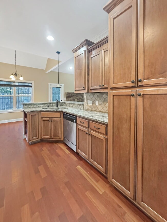 Photo - Gorgeous Home Available Immediately in City of Gainesville!