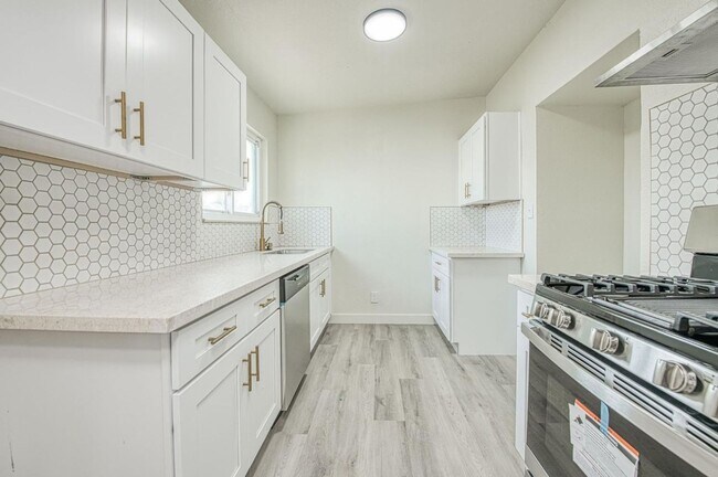 Photo - Beautifully Updated 3-Bedroom Single-Famil...