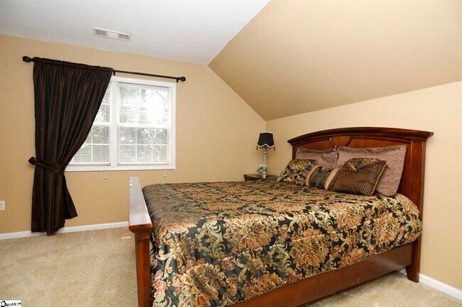 Photo - 441 Liberty Hwy