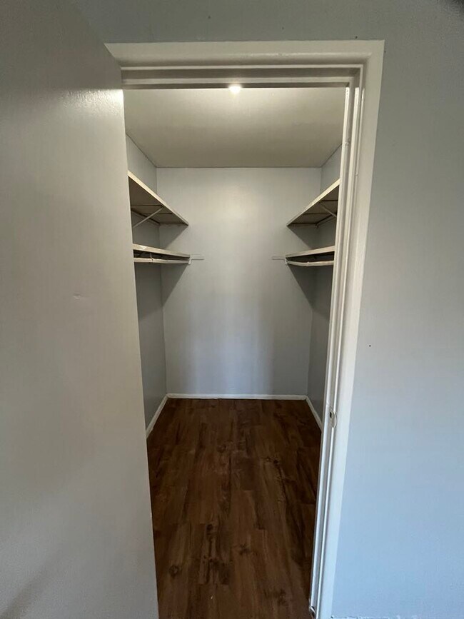 2969 Four Towers Dr Condo Unit 3 Condo for Rent in Cincinnati, OH