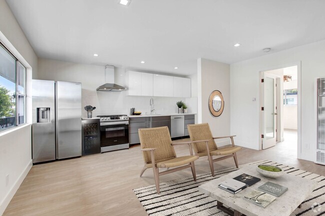 Building Photo - 1443 N Ave 47 Unit 6 Rental