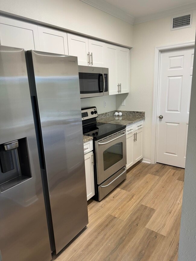 Photo - 6559 Emerald Dunes Dr Unit 207