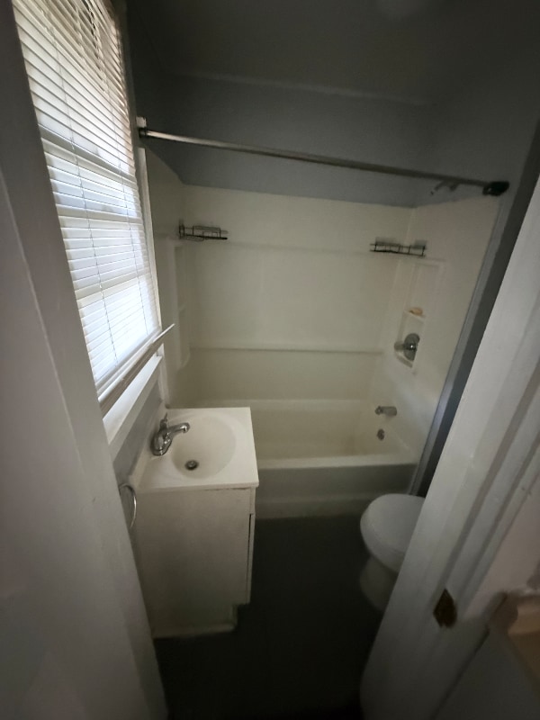 Photo - 3 Kenyon Ct Unit 3R