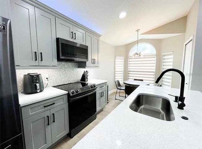 Photo - 18505 3rd Ave