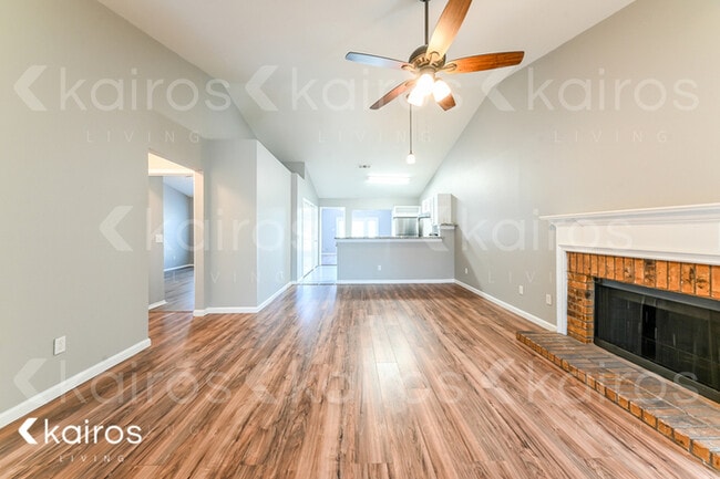 Photo - 9807 Tamalpais Dr