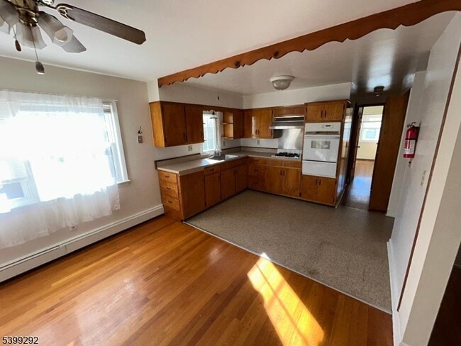 Photo - 1157 Goffle Rd