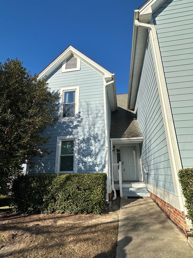 Building Photo - Broad River Township