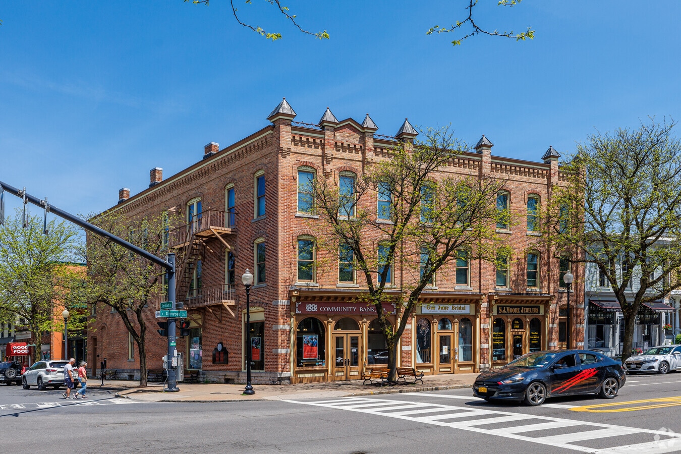 Front View - The Shear Building
