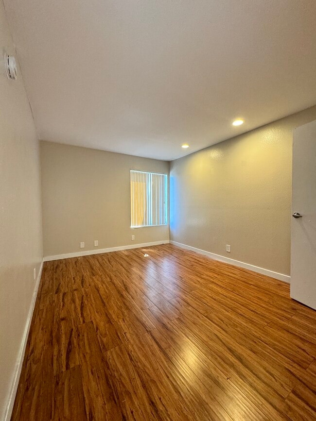 11263 Mississippi Ave