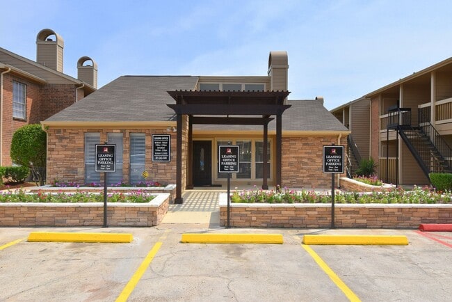 Photo - Brookmore Hollow