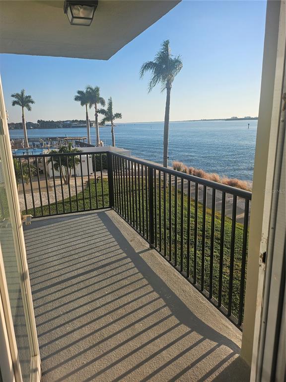 Photo - 5220 Brittany Dr S Unidad 202