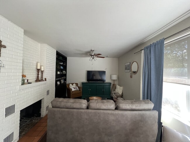 Photo - 2615 27th St