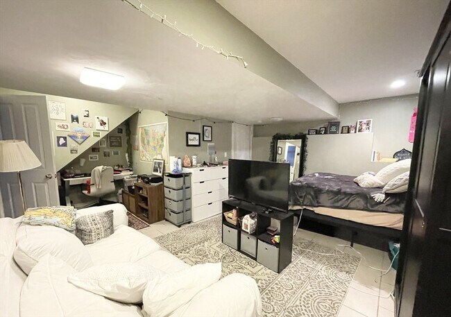 Photo - 23 Iroquois St Unidad Street