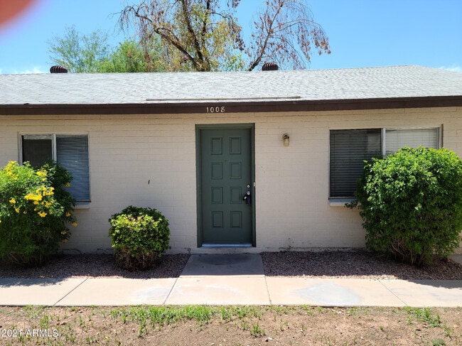Photo - 1008 W Malibu Dr