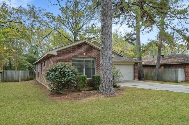 Building Photo - 318 Paradise Ln