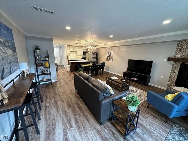 Photo - High Sierra Unit High Sierra