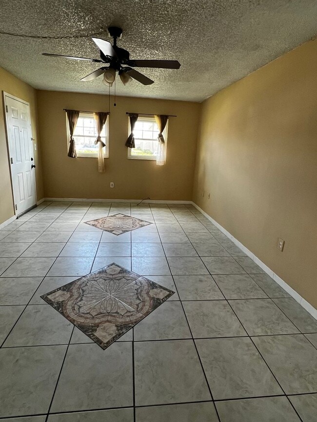 Photo - COMING SOON - 2 Bed 1 Bath Condo