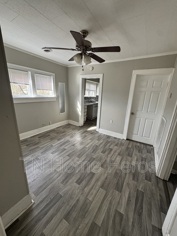 Photo - 2409 Hoitt Ave