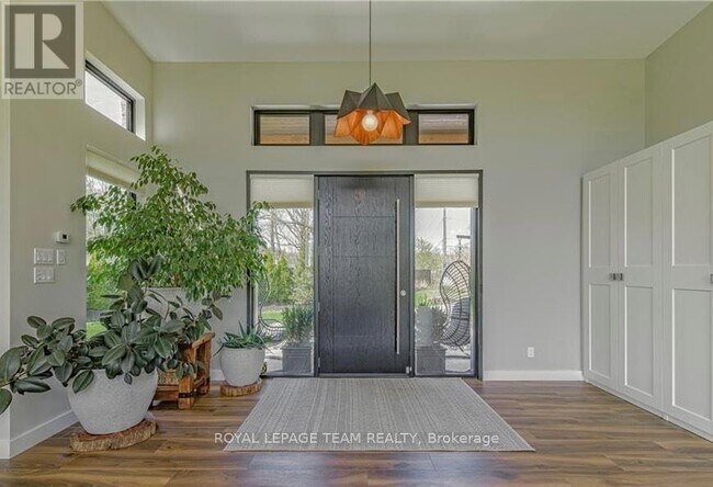 Photo - 8 Headlands Way