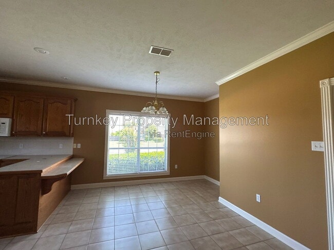 18 Kimberly Pl